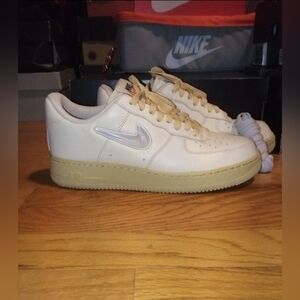 Nike Air Force 1 Low Men’s Size 9 AF1 Low ‘07 LX Coconut Milk OG ALL